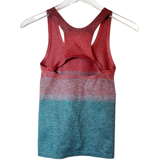 Athleta Women Ombre Red Blue Black Relay Tank Seamless Workout Top Size XS - Picture 6 of 6